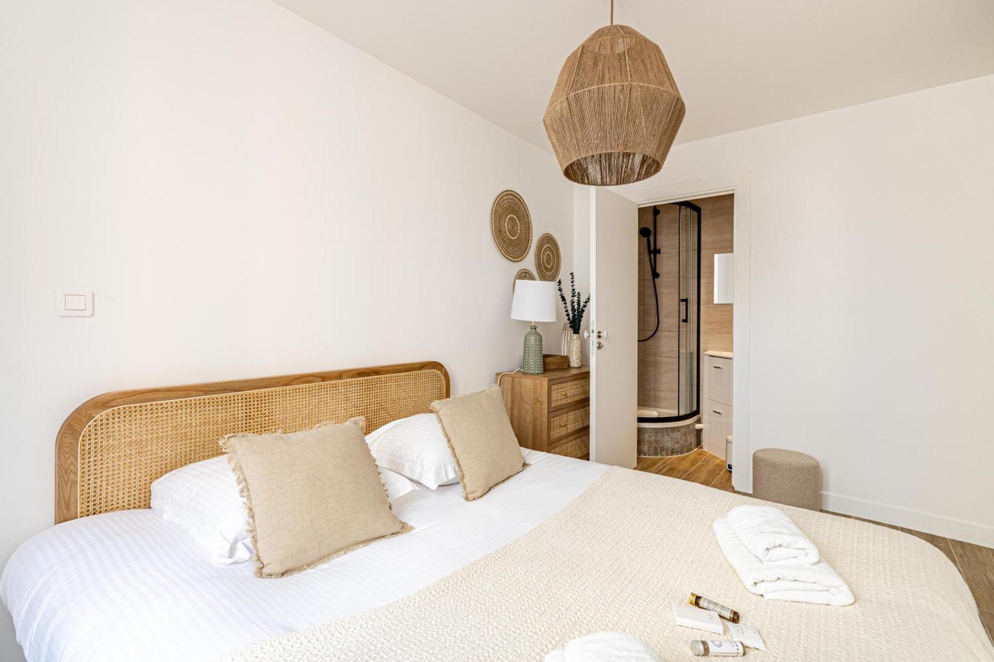 Beautiful 1br, Heart Of Suquet-cannes - 5min Cannes